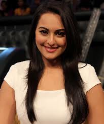 sonakshi will see in namk with shaid